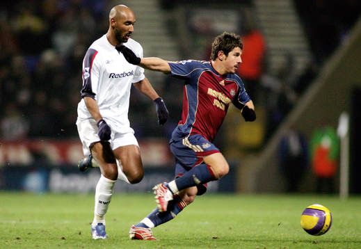 Emre, Newcastle och Nicolas Anelka, Bolton