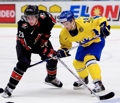 Ryan O Marra, Kanada och Fredrik Pettersson, Sverige