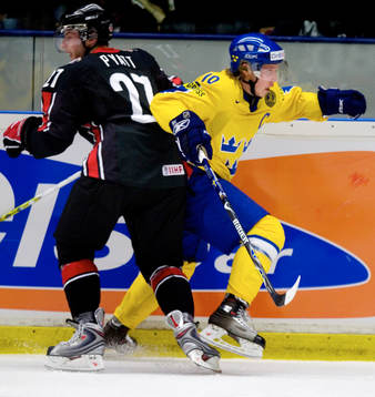 Niklas Bäckström, Sverige, Tommy Pyatt, Kanada