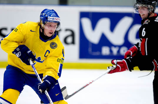 Niklas Bäckström, Sverige