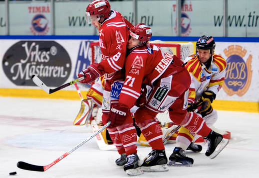 Sanny Lindström, Jonathan Hedström, Timrå, krockar