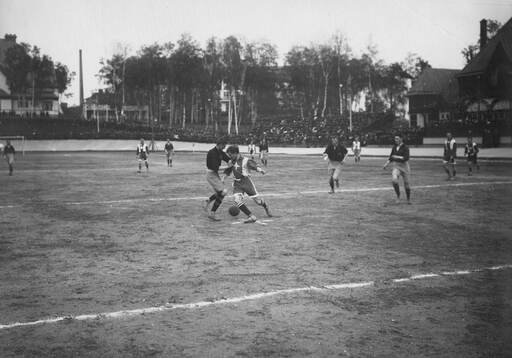 Fotboll, Örgryte mot Upsala Kamrater. 1907