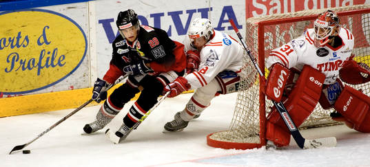 Jussi Tarvainen, Malmö försöker men Johan Backlund,