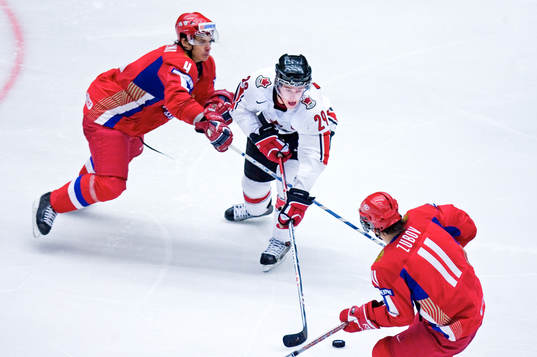 Jonathan Toews, Kanada
