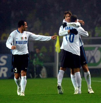 Zlatan Ibrahimovic och Adriano, jubel
