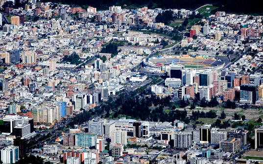 Staden Quito i Ecuador och arenan Estadio Olimpico Atahualpa