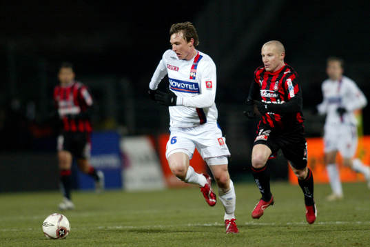 Kim Källström, Lyon och Florent Balmont, Nice