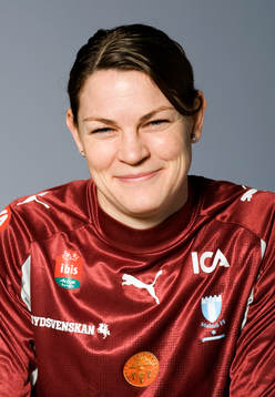 Caroline Jönsson, målvakt
