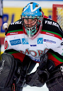 Juha Pitkämäki, Målvakt