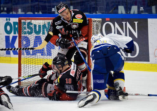 2-3, Jaroslav Balastik tråcklar in ledningsmålet trots