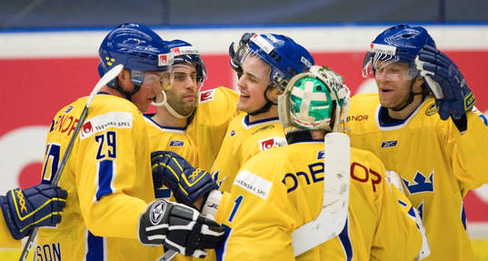 Kenny Jönsson, Per Hallberg, Niklas Hjalmarsson, Sverige
