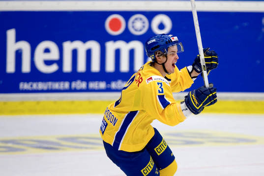 Hemma i Jönköping avgjorde Niklas Hjalmarsson, HV 71, i