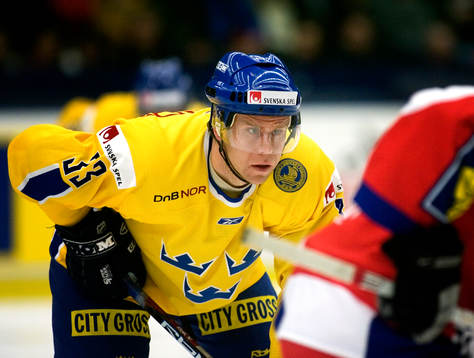 Fredrik Emvall, Sverige