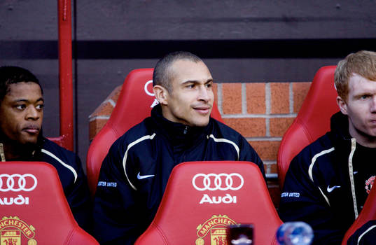 Henrik Larsson startade på bänken