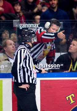 Thomas Andersson, Gävle, huvuddomare, domartecken, mål,