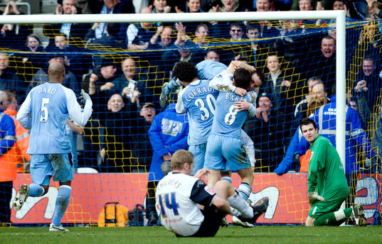 Jubel i Manchester City, Barnado Corradi och Joey Barton