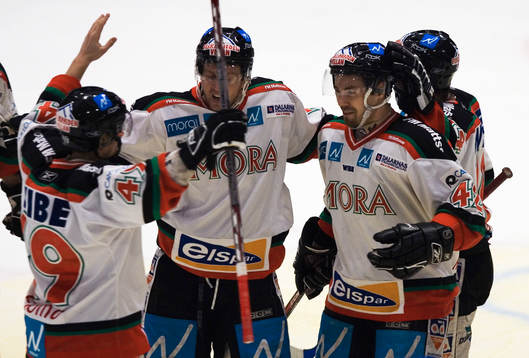 jubel, Mikko Kurvinen, Mora