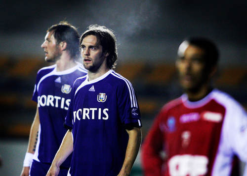 Max Von Schleebrügge, spelade med Anderlecht B-lag