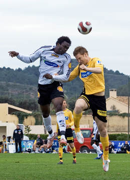 Världens bula, Yussouf Kone, Rosenberg, får
