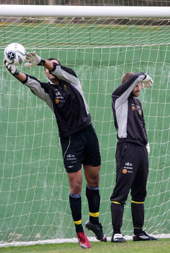 Abbas Hassan och Johan Wiland, målvakt, Elfsborg