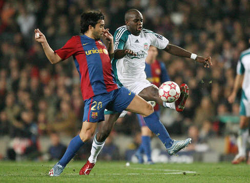 Deco, Barcelona och Mohamed Sissoko, Liverpool