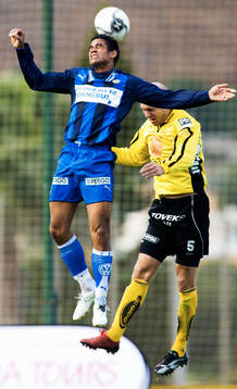 Daniel Nannskog vinner nickduell mot Martin Andersson