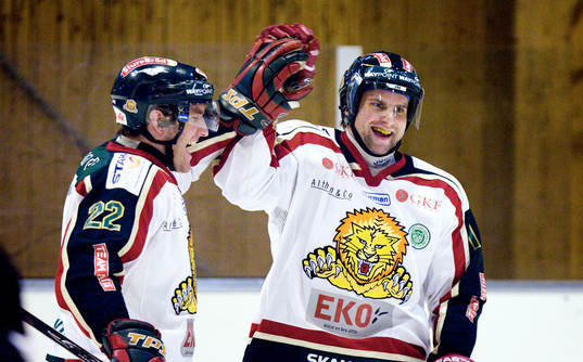 Oscar Brandting och Andreas Larsson jubel