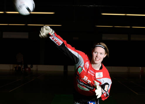 Hedvig Lindahl, målvakt