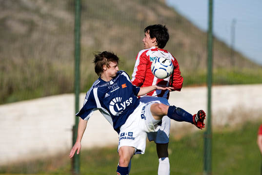André Danielsen, Viking