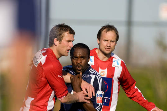Peter Ijeh, Viking