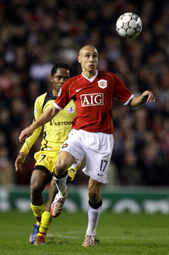 Henrik Larsson, Manchester och Jean II Makoun, Lille