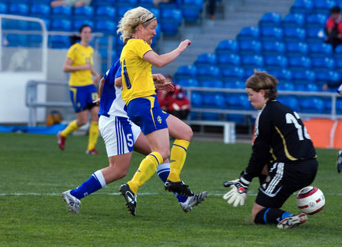 Victoria Svensson, Sverige gör 2-0