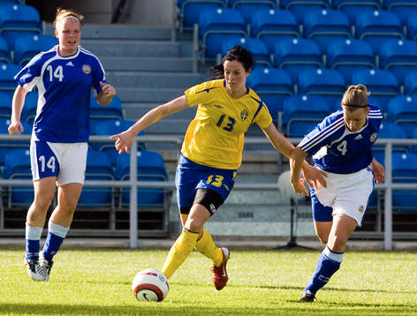 Lotta Schelin, Sverige och Maija Saari, Finland
