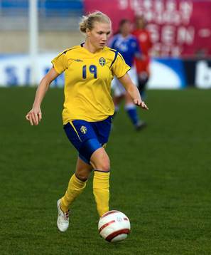 Anna Paulsson, Sverige