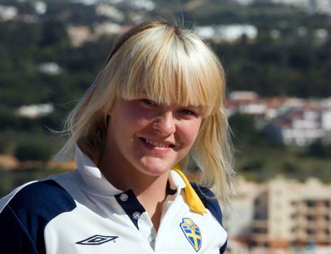 Nilla Fischer, Sverige