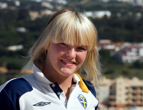 Nilla Fischer, Sverige