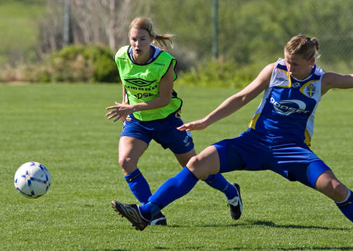 Hanna Marklund och Maria Aronsson, Sverige