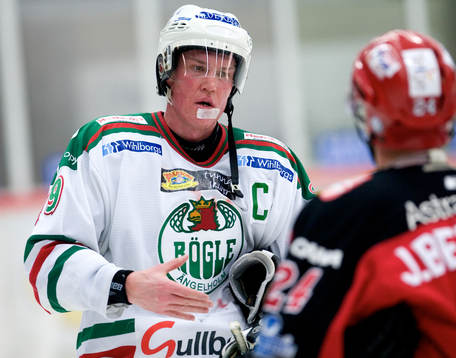 En slagen hjälte, Kenny Jönsson
