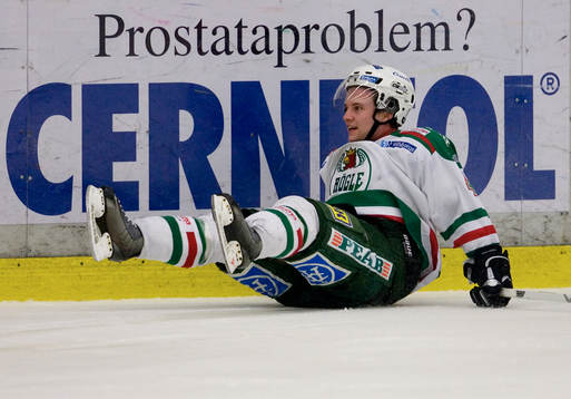 Rögle på rumpan, visst har Rögle problem, två förluster