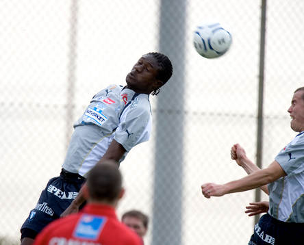 En av Malmös mittbackar, Raoul Kouakou