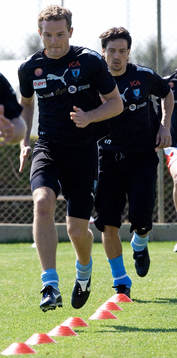 Både Jonathan Johansson och Jari Litmanen är uttagna till