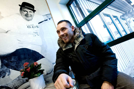 Fotboll allsvenskan, Ny spelare i Gais, Anatoli Ponomarev