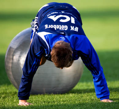 Niclas Alexandersson, fitnessboll, pilatesboll, fotboll,
