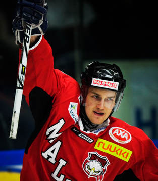 Jussi Tarvaine, Malmö jubel