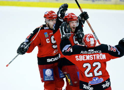 Daniel Josefsson, Södertälje avgör, jubel