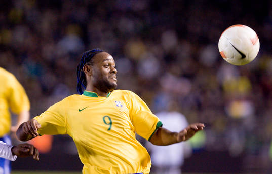 Vagner Love, Brasilien