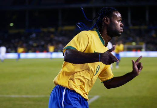 Vagner Love, Brasilien jublar