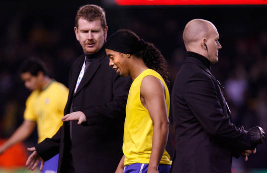 Hård säkerhet kring Ronaldinho