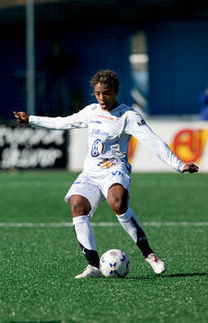 Elaine Moura, Umeå