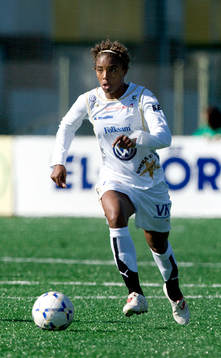 Elaine Moura, Umeå